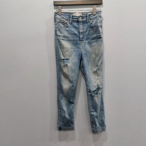 Aritzia Denim Forum The Lola High Rise Skinny Crop 28 - Picture 1 of 8